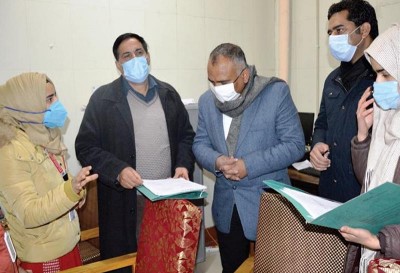 Jammu and Kashmir:  Div Com conducts Srinagar city tour