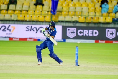 India win toss, elect to bat first in third ODI against Sri Lanka