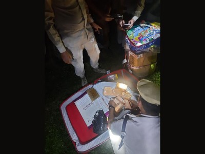 Assam : Police arrest three Assam Rifles jawans and civilian, recover drugs worth Rs 1 crore