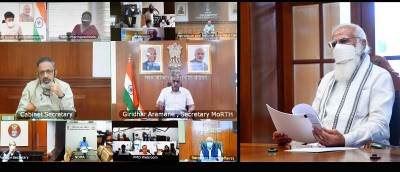 PM Modi directs officials to ensure unhindered supply of oxygen to various states
