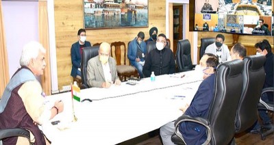 Jammu and Kashmir LG Manoj Sinha declares 'heavy snowfall' as natural calamity under SDRF