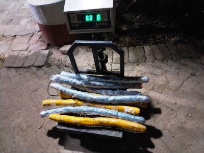 Punjab: BSF recovers eight suspected heroin packets near India-Pakistan border