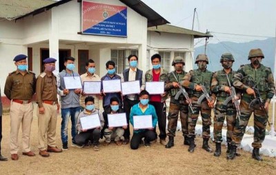 8 hardcore insurgents of NSCN (IM), NSCN (K-YA) surrender in Arunachal Pradesh