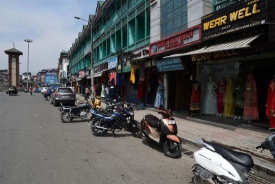 Markets reopen after over a month of Corona curfew