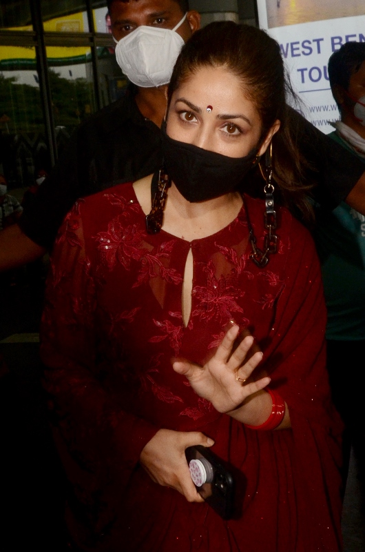 Yami Gautam in Kolkata for shooting of her film 'Lost'