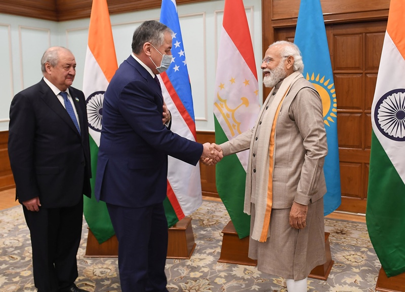 Modi meets Foreign Ministers of Central Asian Countries