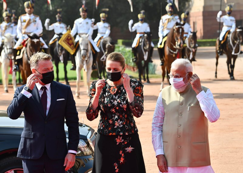 Modi receives Denmark PM at Rashtrapati Bhavan
