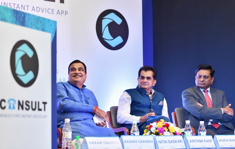 Nitin Gadkari launches World's First Instant Advice CONSULT App