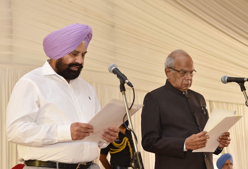 15 Punjab Ministers take oath