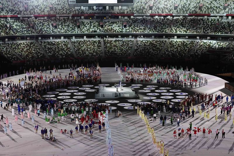 Tokyo Olympics begins