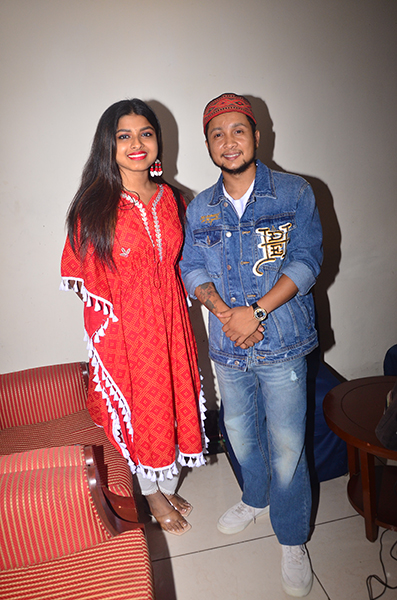 Indian actor Raima Sen launches Unite Deals' new electric scooter