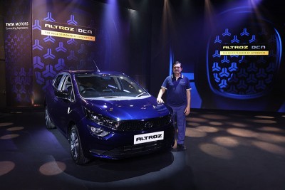 Tata ALTROZ DCA launched at INR 8.1 lakhs