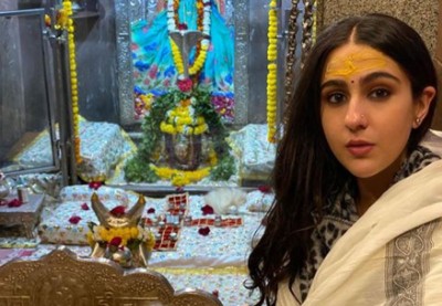 Sara Ali Khan visits Omkareshwar Temple Jyotirlinga to observe Mahashivratri