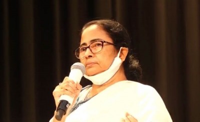 Mamata Banerjee warns TMC leaders hobnobbing with Independent civic poll winners