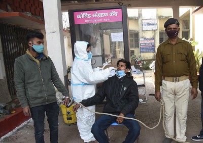 India reports 1.61 lakh COVID-19 cases in 24 hours