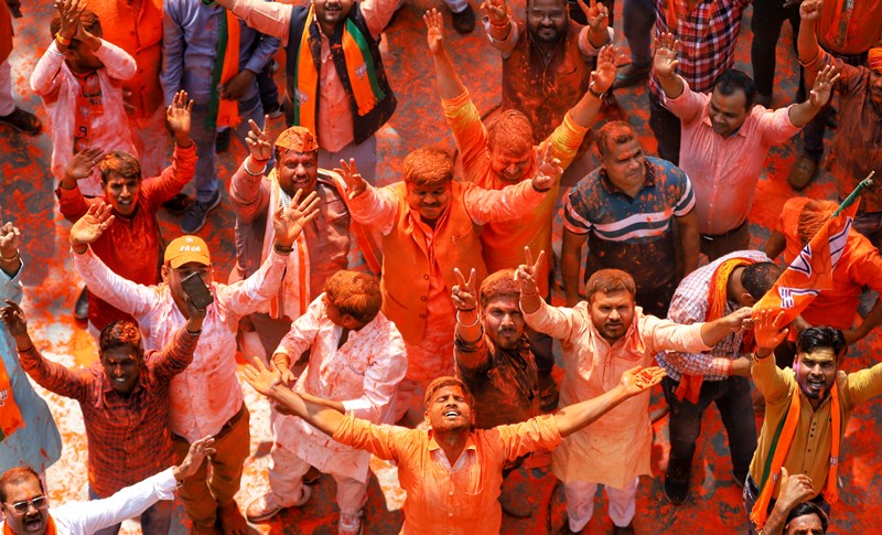 India in Politics : MAR 10 , 2022