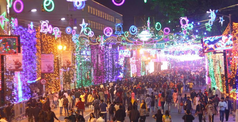 In Images: Kolkata soaks in Christmas spirit