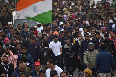 Jammu and Kashmir: Lady councilor from Baramulla joins Bharat Jodo Yatra