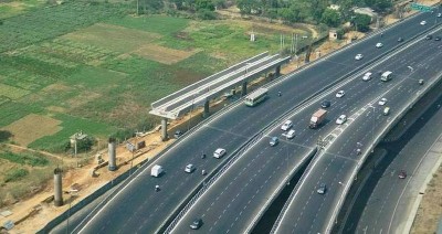 Govt increases highway building target to 14,000 km from 12,500 km for FY24