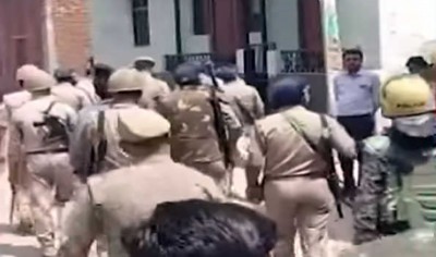 Uttar Pradesh: Youth shot dead in Meerut, mob torches house of accused