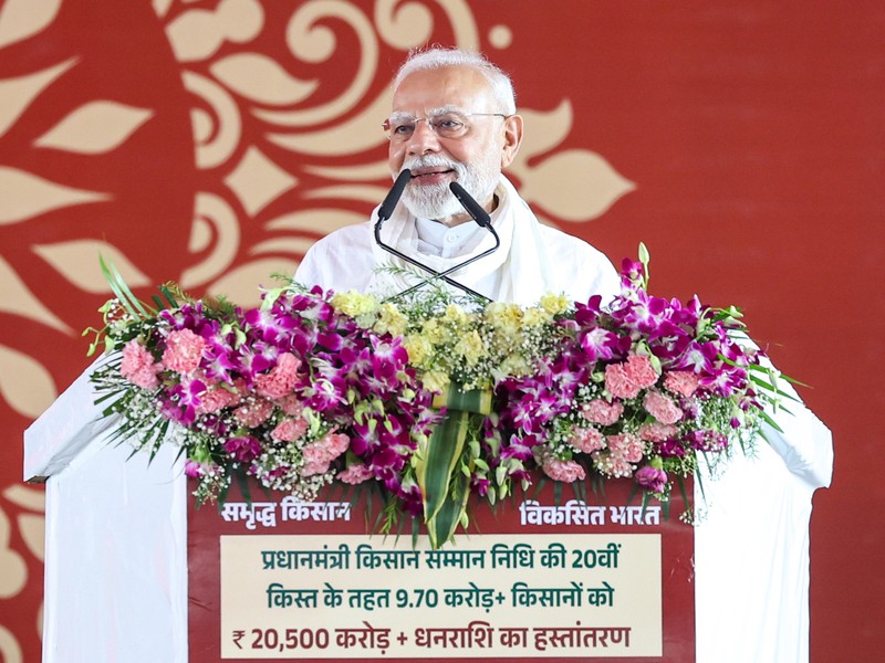 In Images: PM Modi addresses gathering, launches development projects at Varanasi