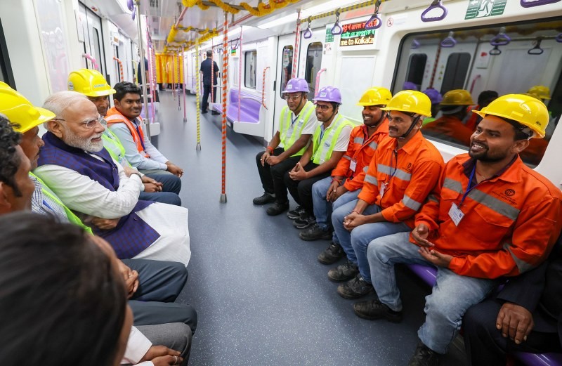 In images: PM Modi undertakes metro ride after inaugurating three new routes in Kolkata