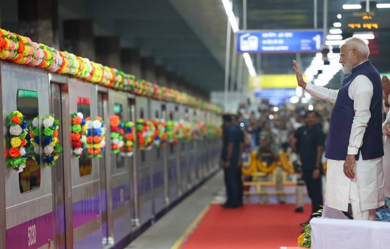 In images: PM Modi flags off metro trains on 3 new routes in Kolkata