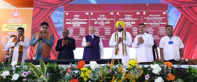 In images: PM Modi lays foundation stone and inaugurates key infra projects in Kolkata