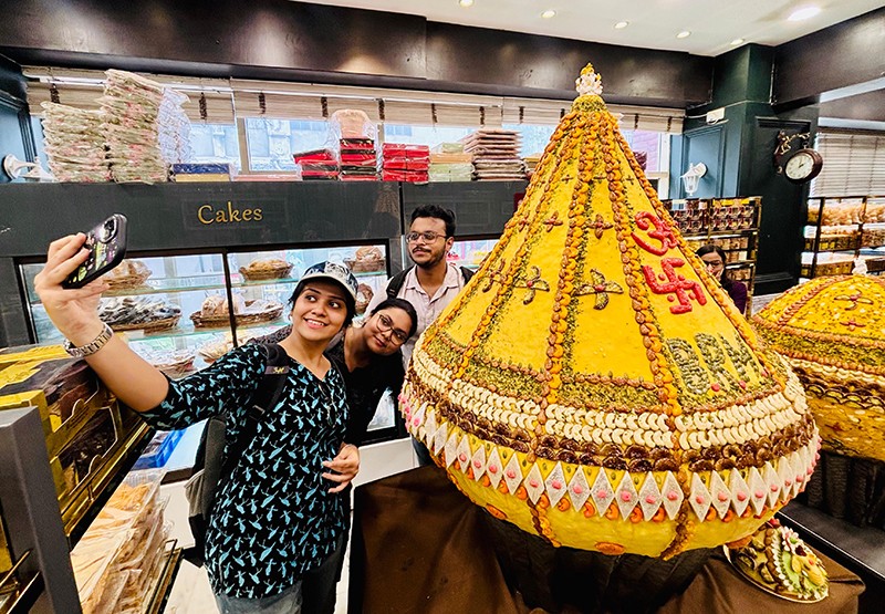 In Images: Balaram Mullick & Radharaman Mullick prepares gigantic Laddu ahead of Ganesh Chaturthi Festival