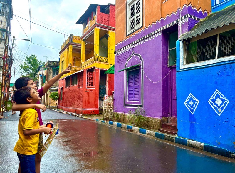 In Images: Kolkata’s Ballygunge 71 Pally Durgapuja marks 50 years of Ray’s Sonar Kella