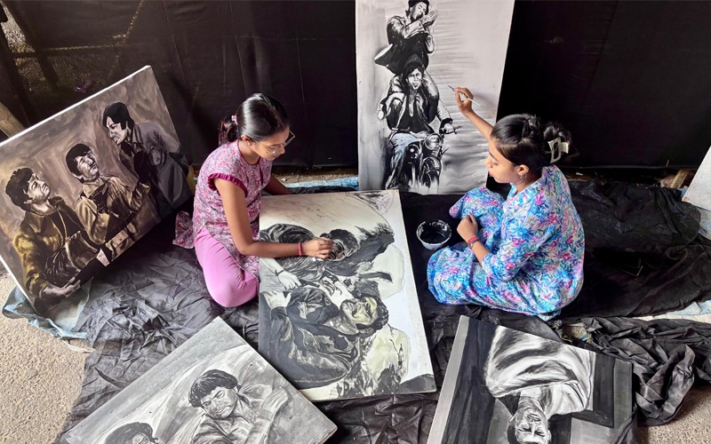 In Images: Kolkata’s Simla Sporting Club celebrates 50 years of Sholay