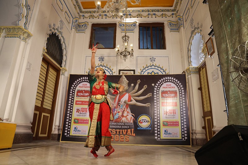 In Images: Kolkata's heritage palace Shobhabazar Rajbari hosts grand Durga vandana festival