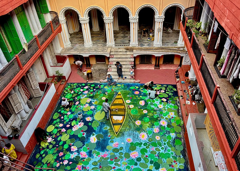 In Images: 3D Alpana Adorns Raj Krishna Mitra’s Dorjipara Home for Durga Puja