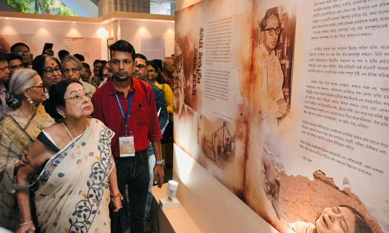 Veteran actress Madhabi Mukherjee inaugurates centenary tribute exhibition on Ritwick Ghatak at 31st KIFF
