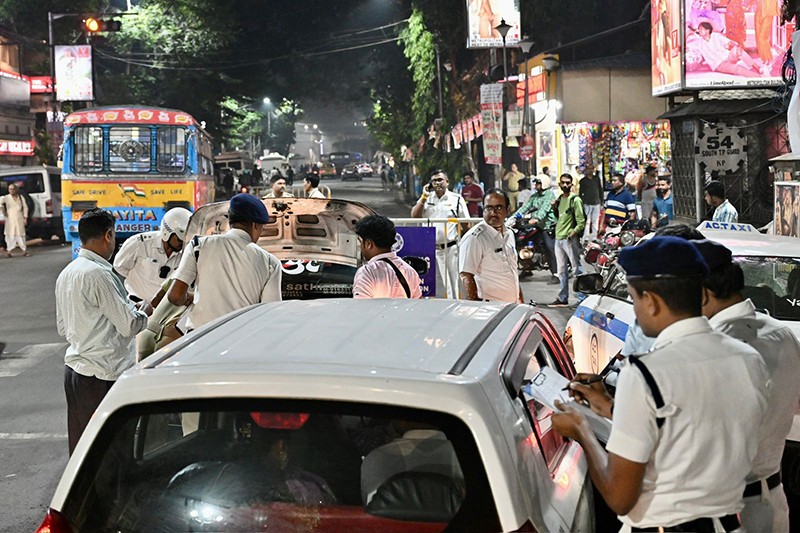 New Delhi blast: Security beefed up across Kolkata