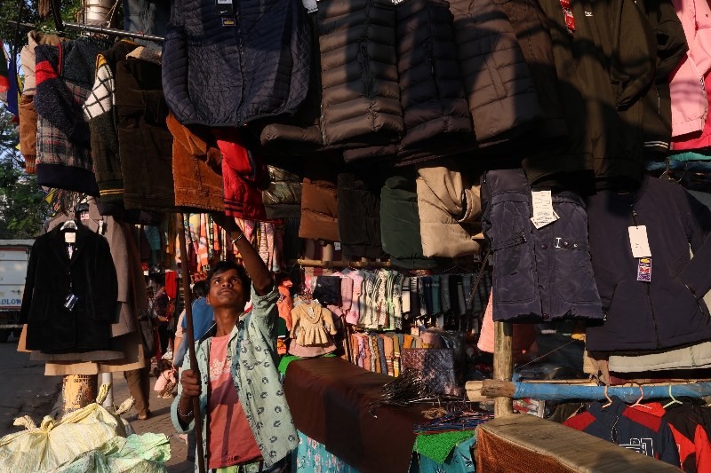 In Images: Kolkata gears up for winter as street markets bustle with warm wear