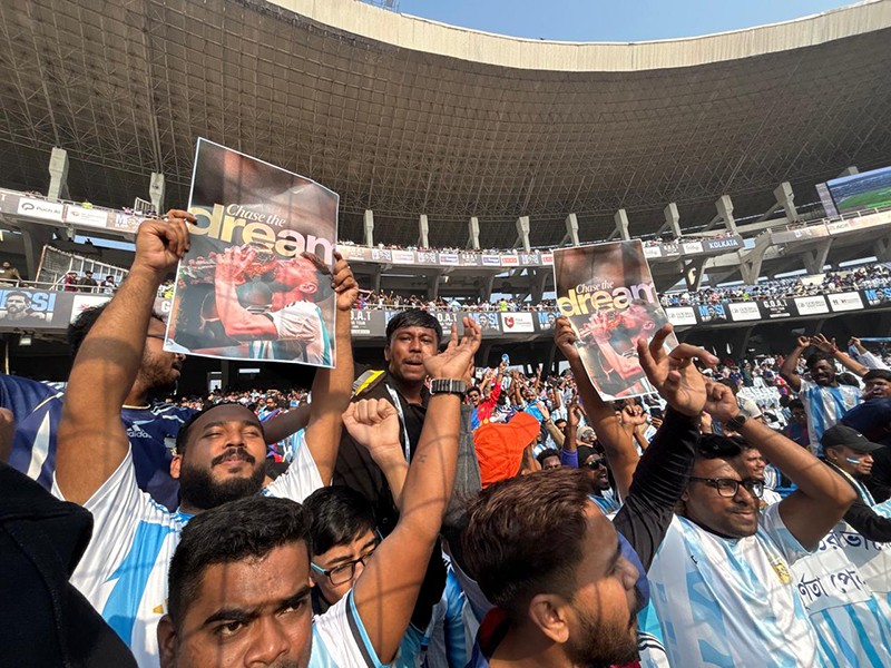 From Cheers to Chaos: Messi’s Kolkata Visit in Pictures