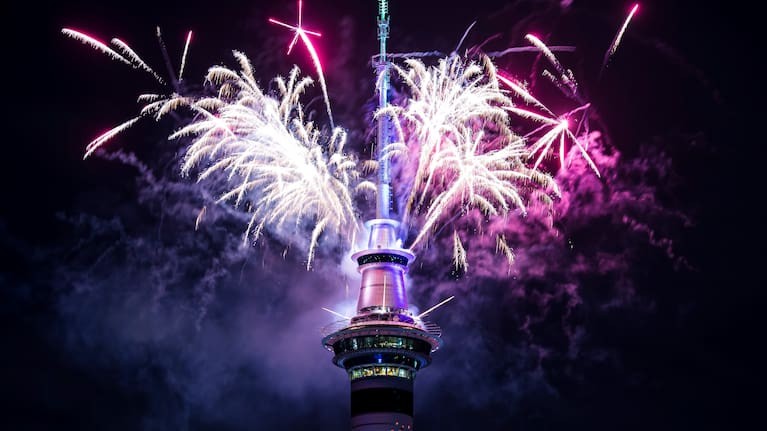 New Zealand and Australia light the way as the world rings in 2026 with dazzling fireworks