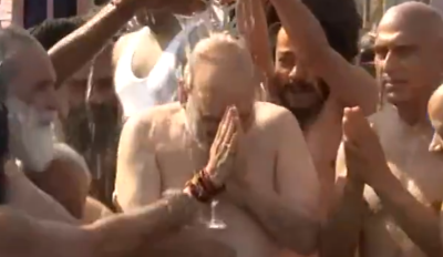 Amit Shah takes holy dip at Sangam in Maha Kumbh Mela