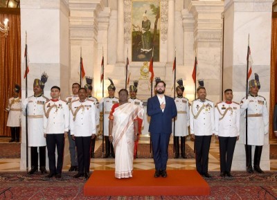 Droupadi Murmu hosts Chilean President Font in Rashtrapati Bhawan, says his visit is crucial for India-Chile relations