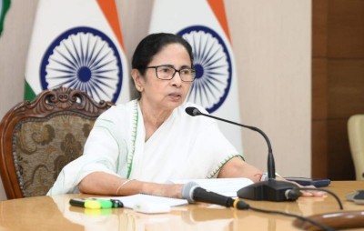 Contempt notice served to Mamata Banerjee over remark against Supreme Court's job cut order