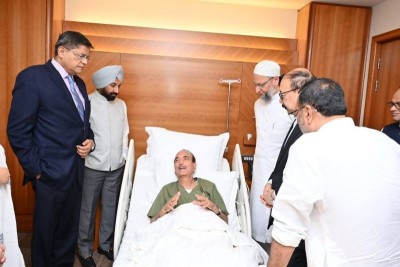 Ghulam Nabi Azad admitted to hospital during all-party delegation's visit to Gulf region