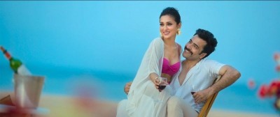 Raktabeej 2: Abir Chatterjee romances sizzling bikini-clad Mimi Chakraborty in Chokher Neele song