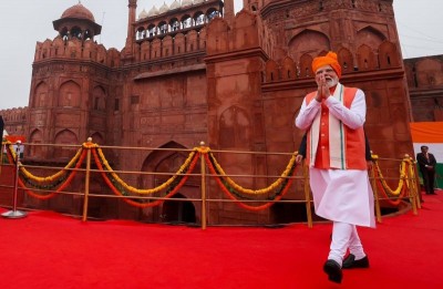 Modi turns 75: Rajnath Singh, Rahul Gandhi, other political leaders wish PM on birthday