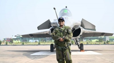 Droupadi Murmu becomes first President to fly in Rafale from airbase linked to Op. Sindoor