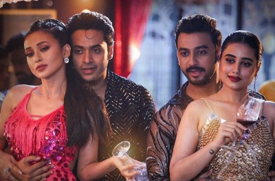 Mimi, Soham, Bonny and Swastika turn up the heat in ‘Tumi Ke’ — the tango number from Bhanupriya Bhooter Hotel