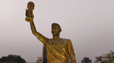 In Images: Messi fever grips Kolkata! World’s largest statue of the Argentine legend to be unveiled — you won’t believe its size!
