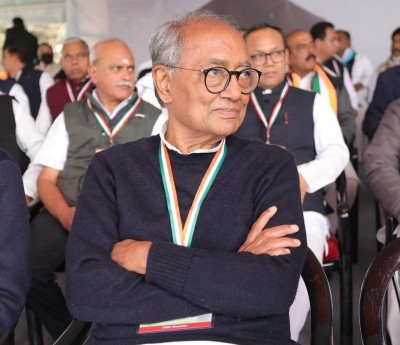 Digvijaya Singh’s Godse remark rekindles Congress reform vs unity debate