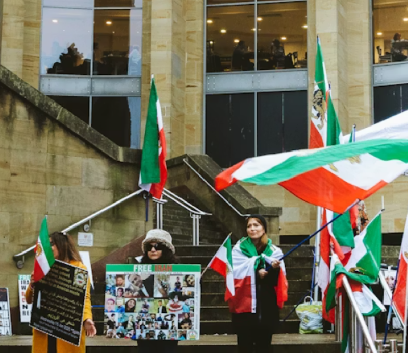 Iran protests turn fatal for Canadian citizen, Foreign Minister confirms