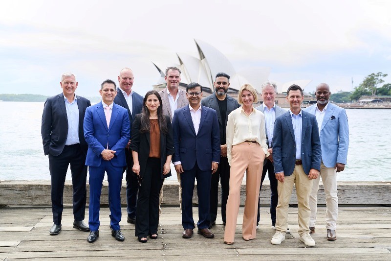 Cricket’s big stars are coming to Europe: Steve Waugh, Maxwell and Abhishek Bachchan back ETPL!